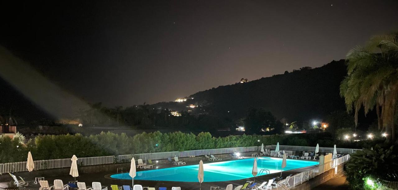 Tuttifrutti Holiday Acireale Εξωτερικό φωτογραφία